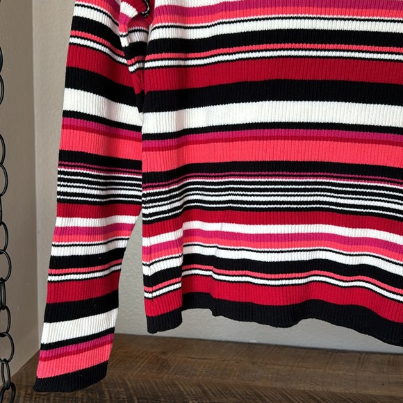 St. John’s Bay women’s ribbed turtleneck sweater, red, pink, black & white, XL - Picture 10 of 11